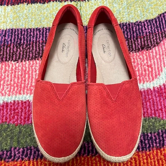 Collection by Clark’s Red Suede Espadrilles sz 7.5 - Picture 1 of 5
